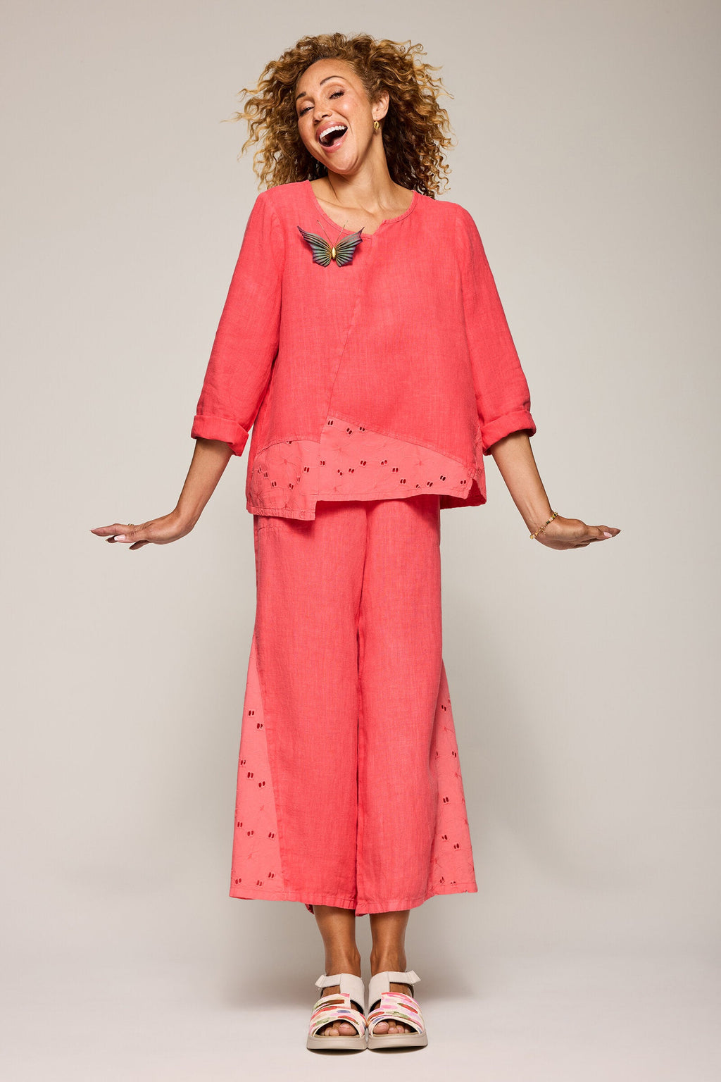 Eyelet Inset Crop Pant